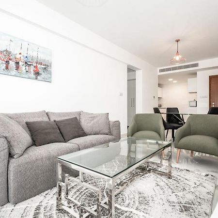 Silver House Boutique Apartment Paphos Bagian luar foto