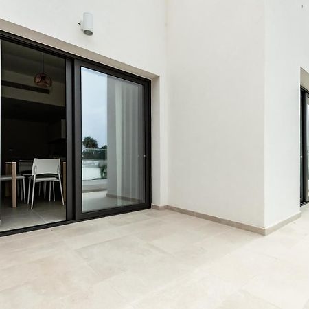 Silver House Boutique Apartment Paphos Bagian luar foto